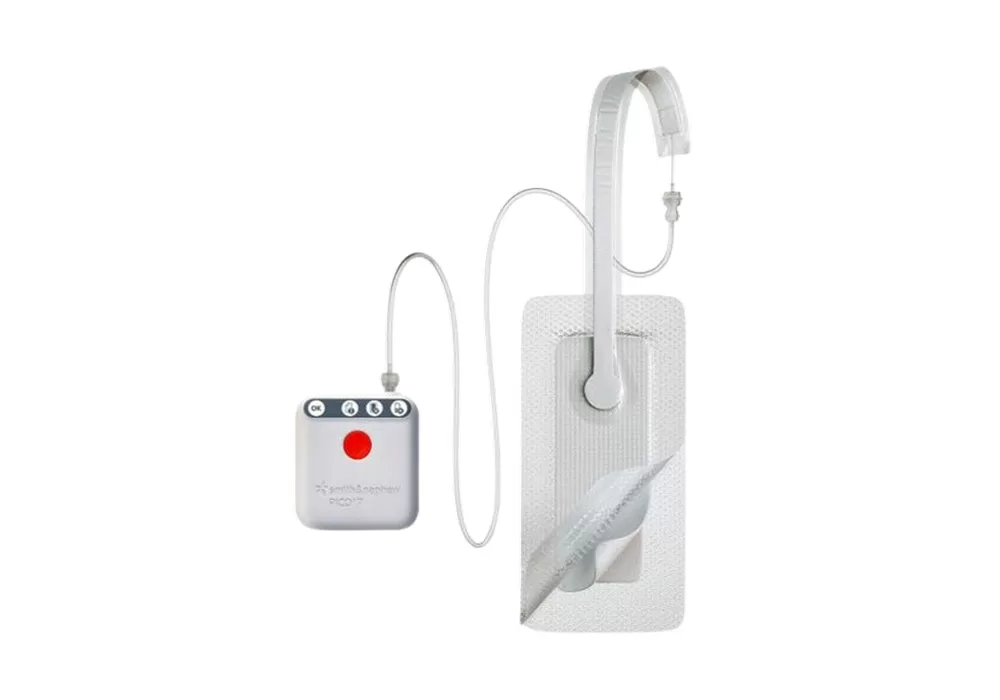 Smith & Nephew Pico 7 Single Use Negative Pressure Wound Therapy System, 3.9" X 7.9" (10cm x 20cm) (Contains: (2) Dressing, (1) Pump) (Three Piece Kit)
